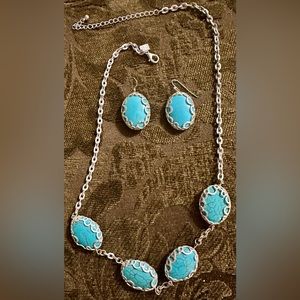 Banana Republic Turquoise Statement Necklace with Earrings